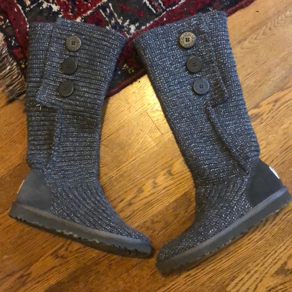 Ugg sweater boots